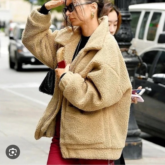 GUC I.AM.GIA Sherpa Pixie Coat - Picture 14 of 16